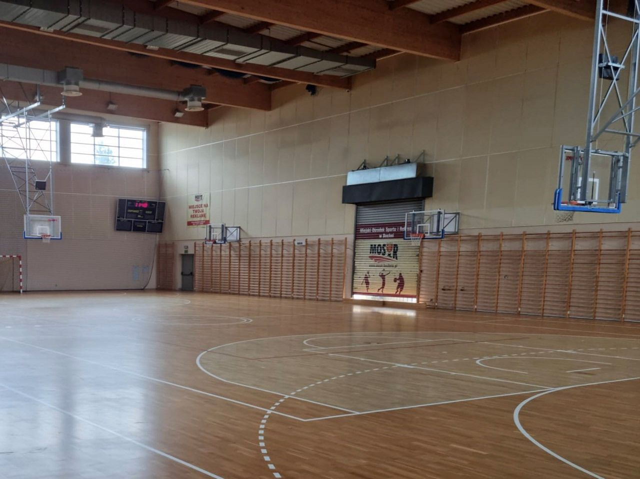 Realizacja Perfekt Parkiet – drewniana podłoga w obiekcie użytkowym, zdjęcie 16